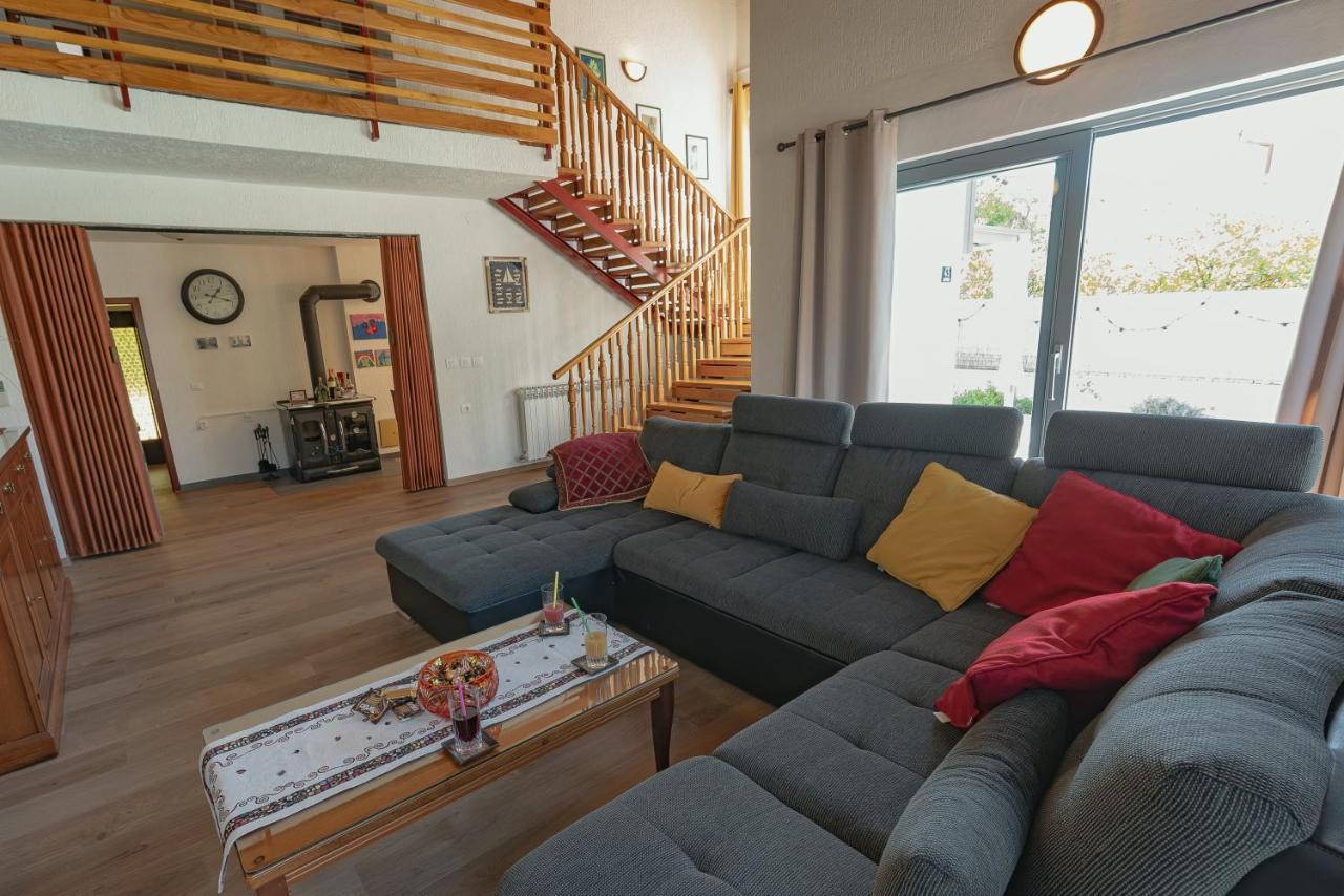 Kuntrada 45 Holiday Home - Heated & Kids Pool Fažana Esterno foto